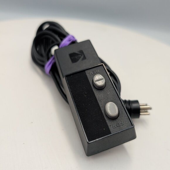 Kodak Other - Kodak Wired 5-Pin Remote Control for 650 650H 750H 760H Carousel Projector